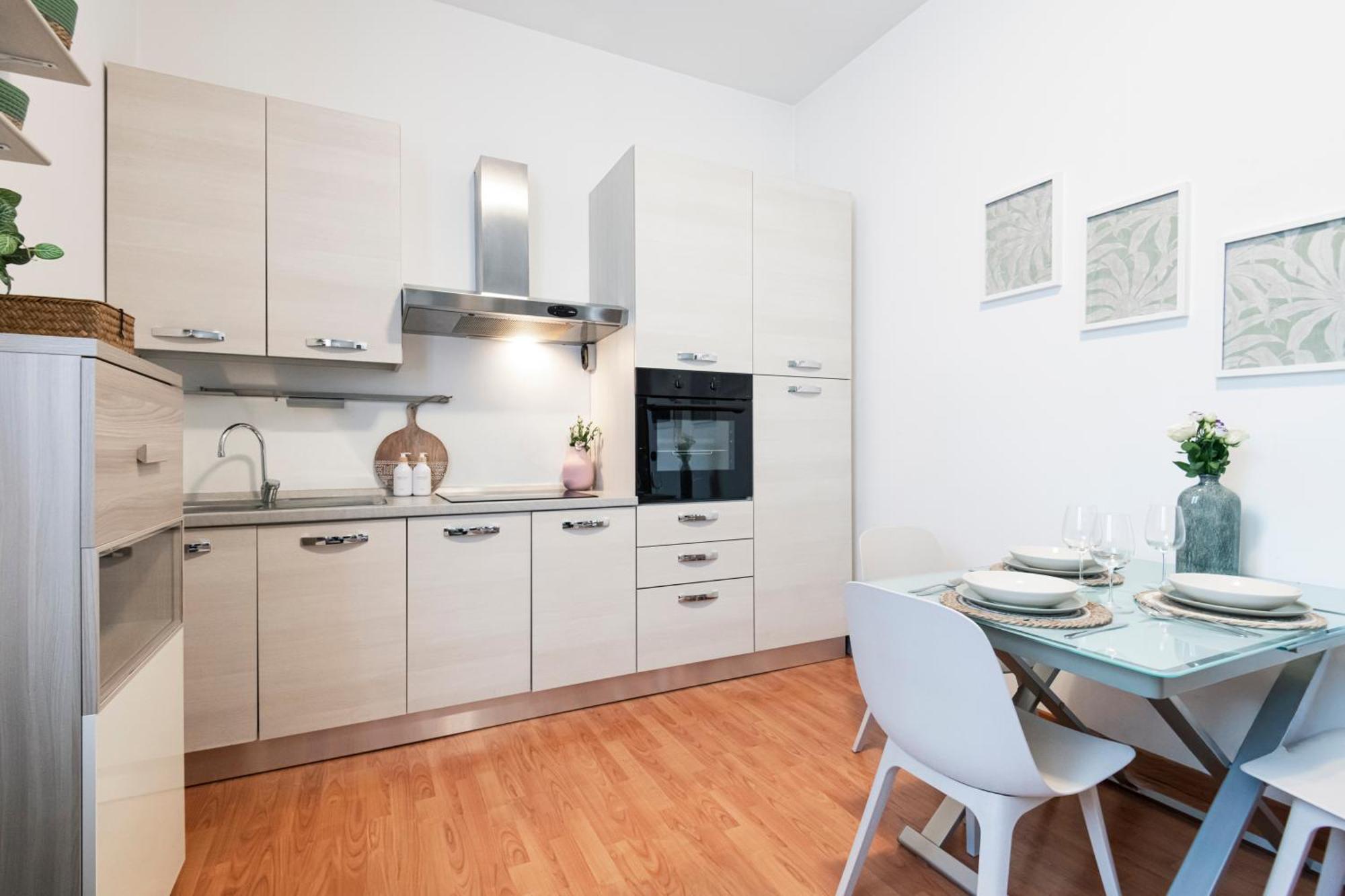 Cozy Apartament In Piazza 5 Giornate By Easylife Milan Exterior photo